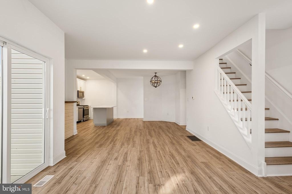 118 Turner Street - Photo 2