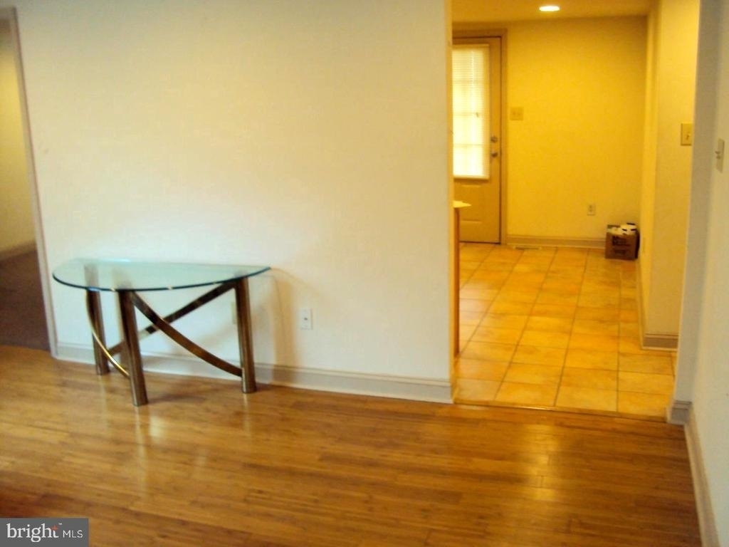 18 Chapel Avenue - Photo 4