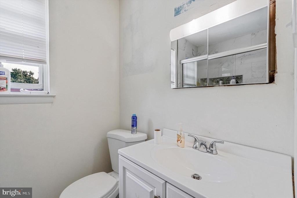 212 E Lafayette Avenue - Photo 15