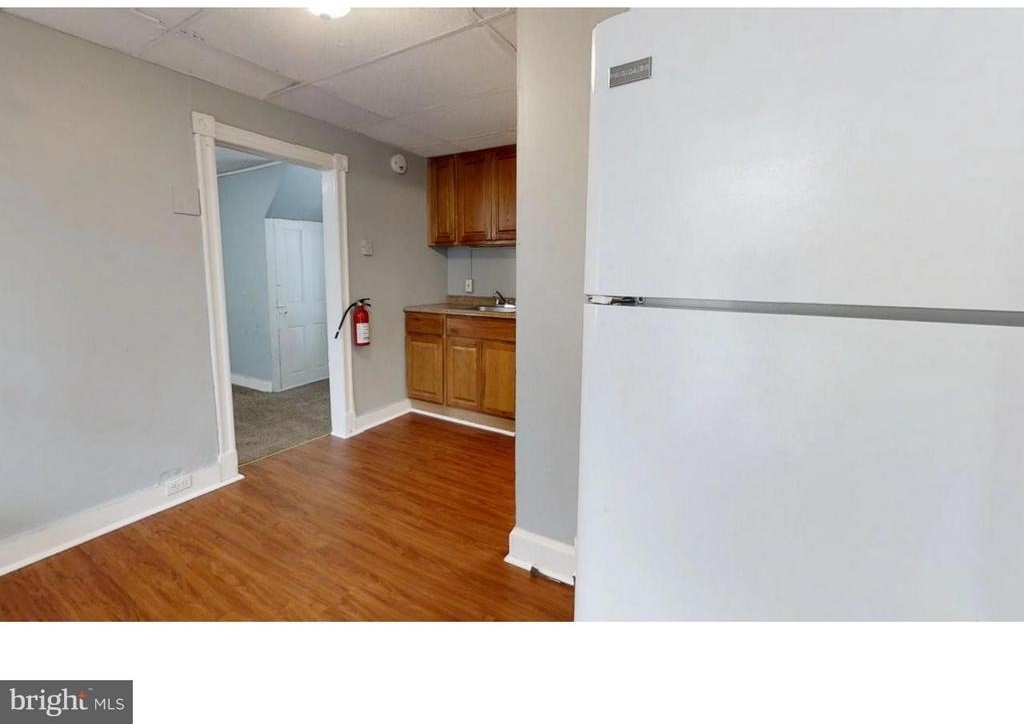 27 Pine Street - Photo 7