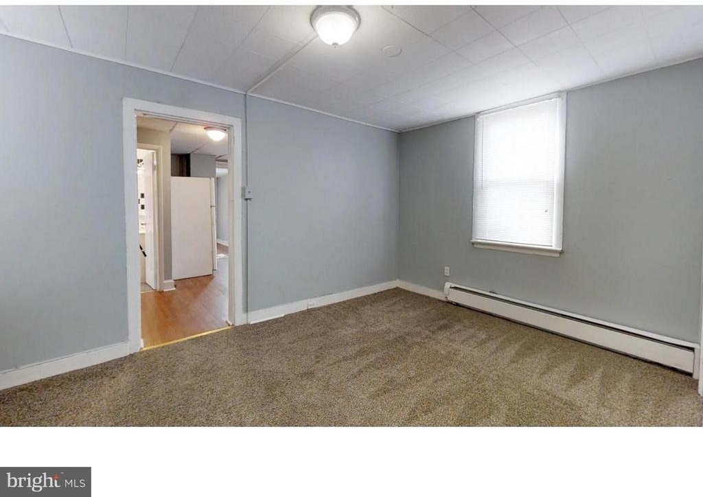 27 Pine Street - Photo 3