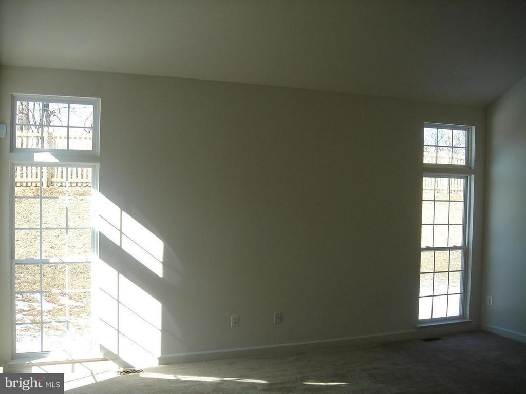 11225 Suffolk Drive - Photo 7