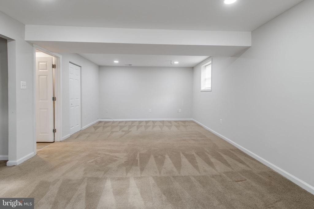 7602 Mezmer Lane - Photo 17