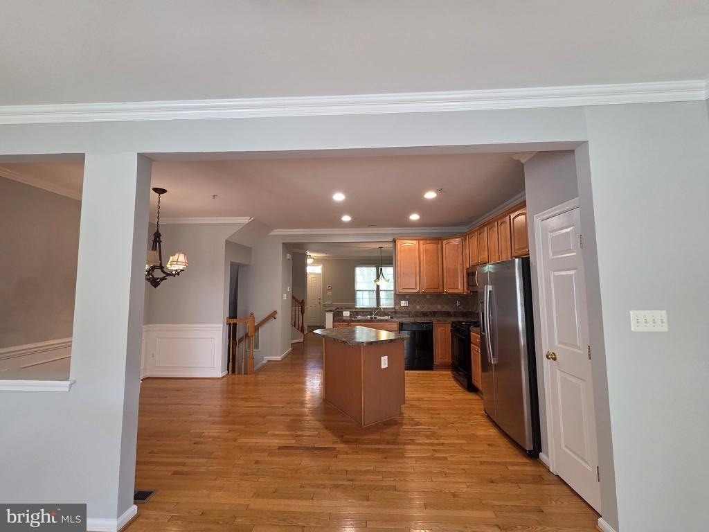 10410 Damascus Park Lane - Photo 8
