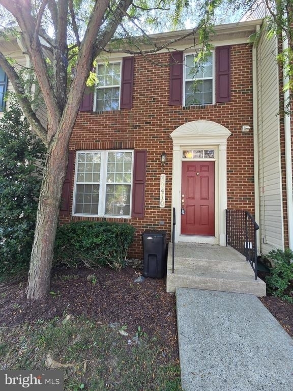 10410 Damascus Park Lane - Photo 0
