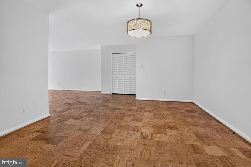 5101 River Road - Photo 3