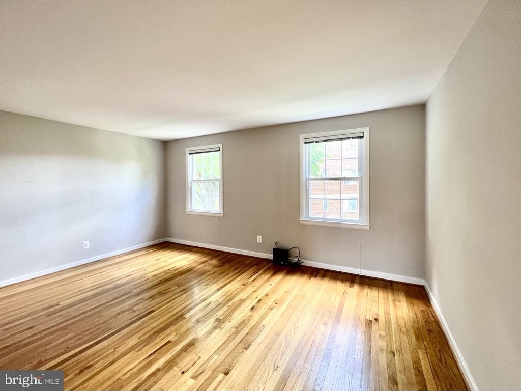 2207 Washington Avenue - Photo 4