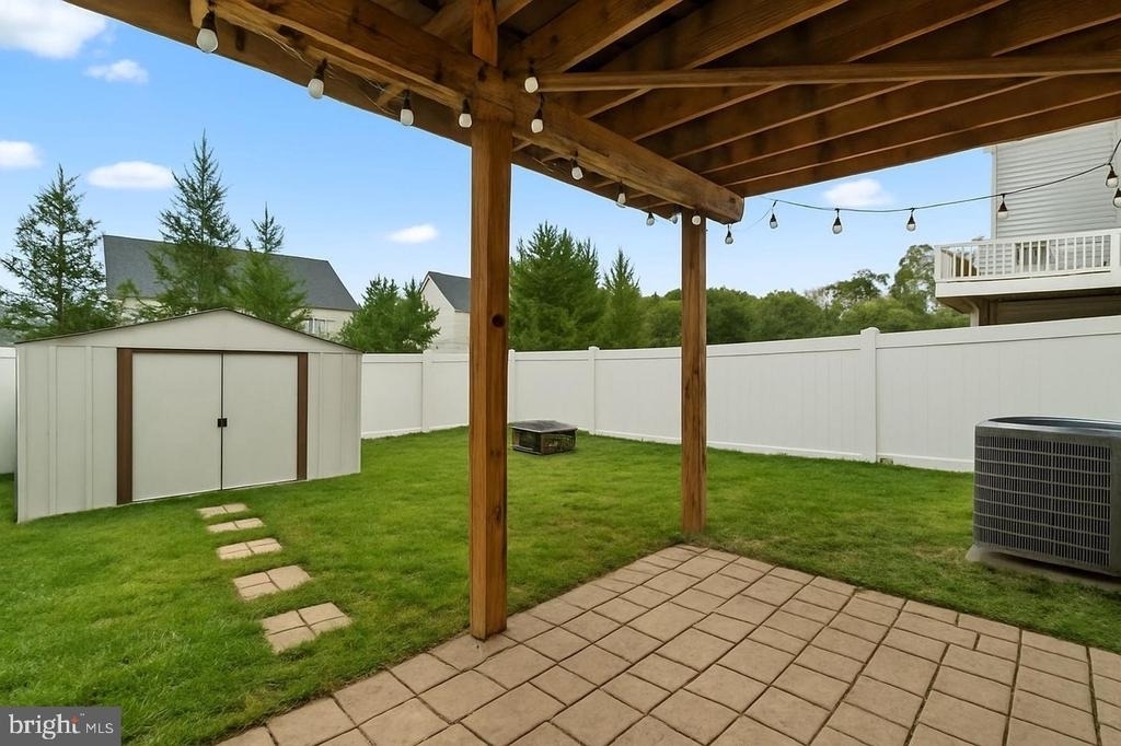 5758 Barts Way - Photo 25