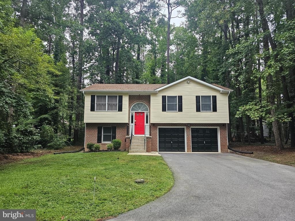 730 Ox Bow Lane - Photo 0