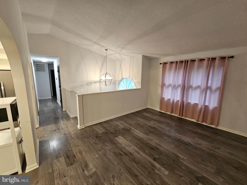 730 Ox Bow Lane - Photo 1