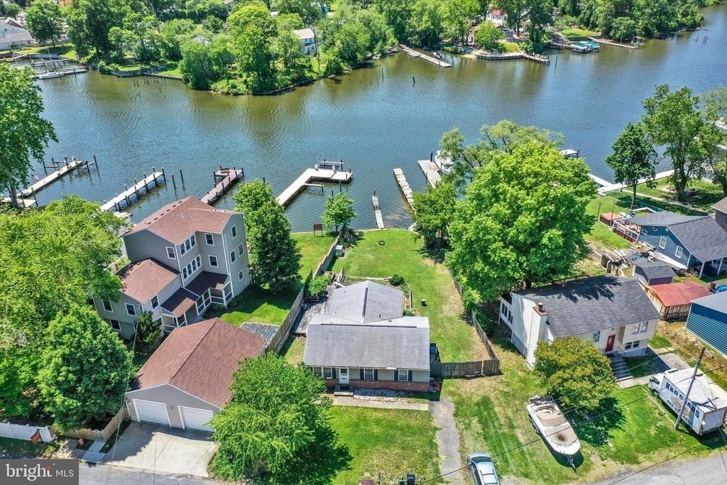 8027 Shore Road - Photo 38