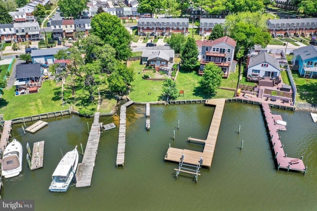 8027 Shore Road - Photo 35