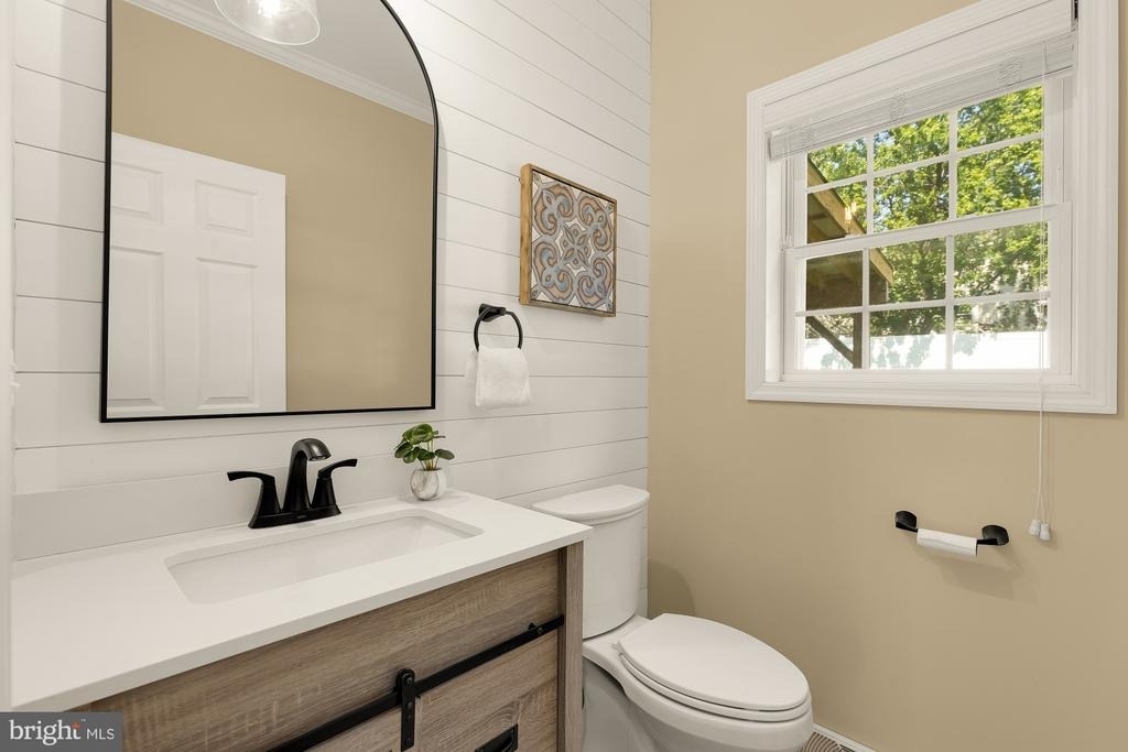 1831 Clarke Boulevard - Photo 15