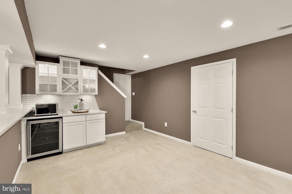 1831 Clarke Boulevard - Photo 38