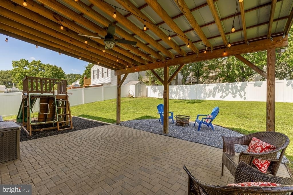1831 Clarke Boulevard - Photo 42