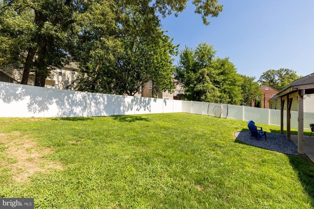 1831 Clarke Boulevard - Photo 49