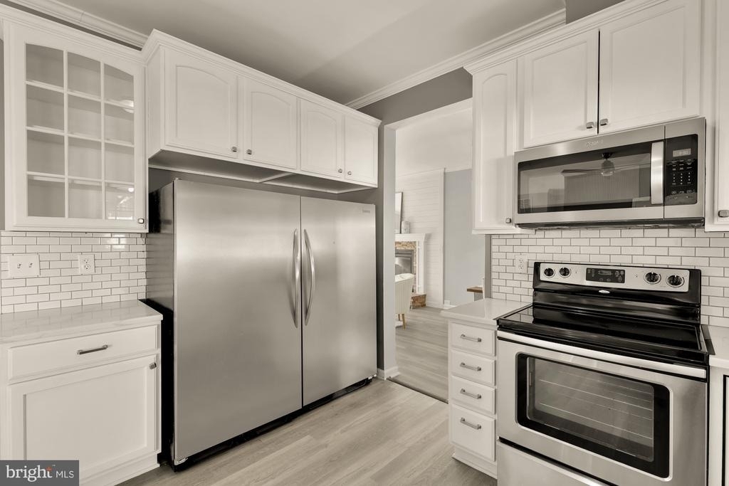 1831 Clarke Boulevard - Photo 11