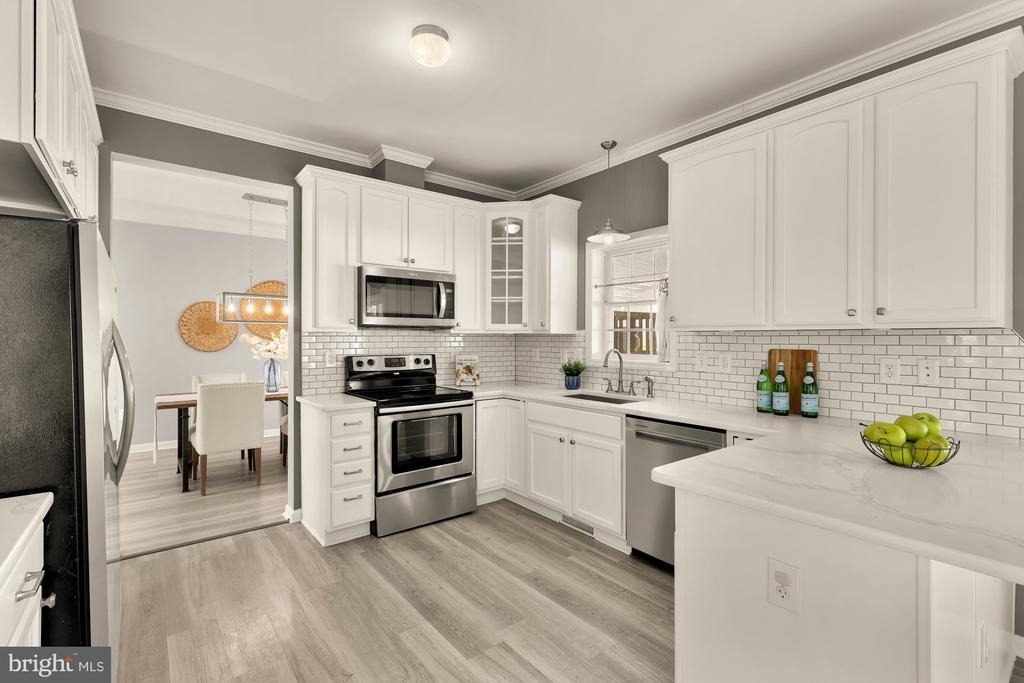 1831 Clarke Boulevard - Photo 9
