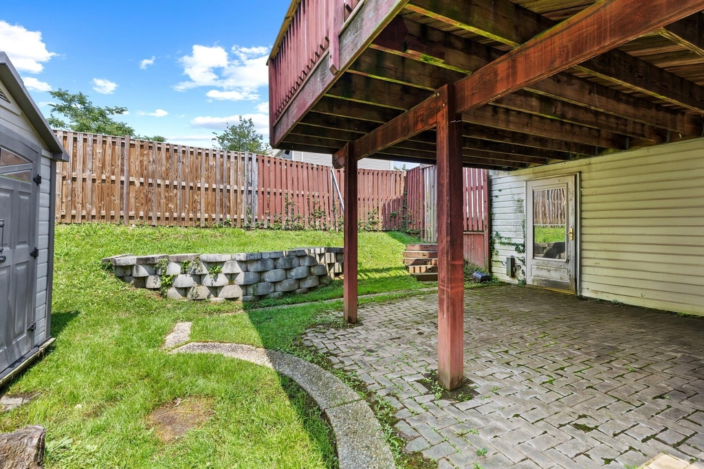 5411 Castlestone Drive - Photo 37