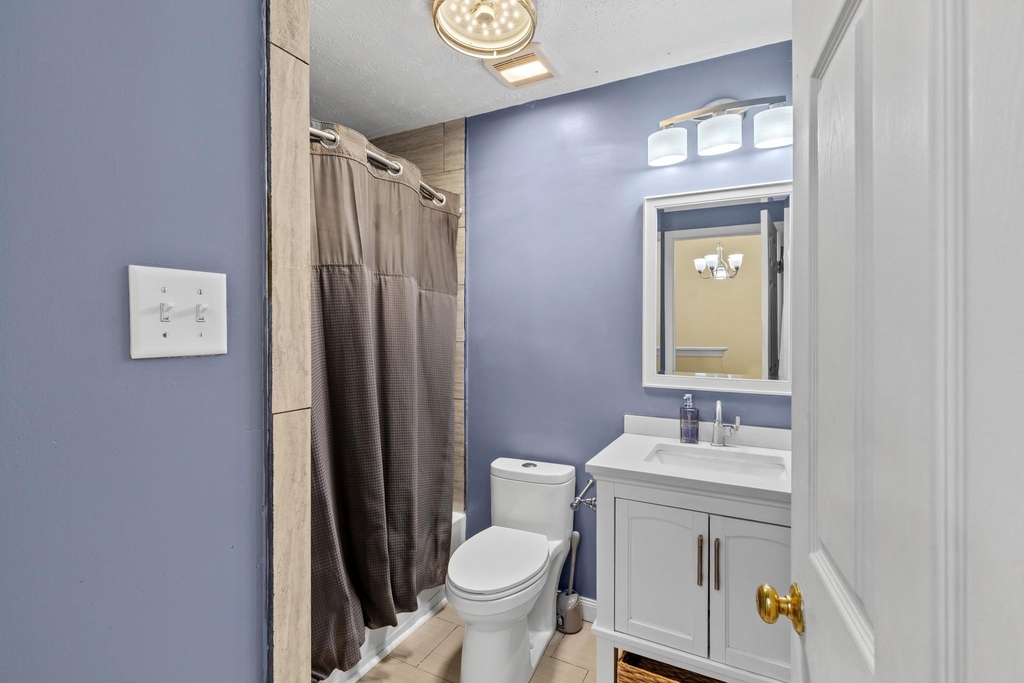 5411 Castlestone Drive - Photo 18