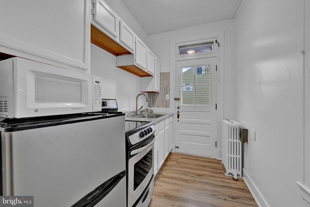 2203 Edmondson Avenue - Photo 6