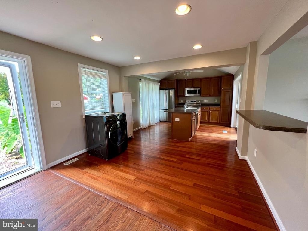 504 Walnut Drive - Photo 8