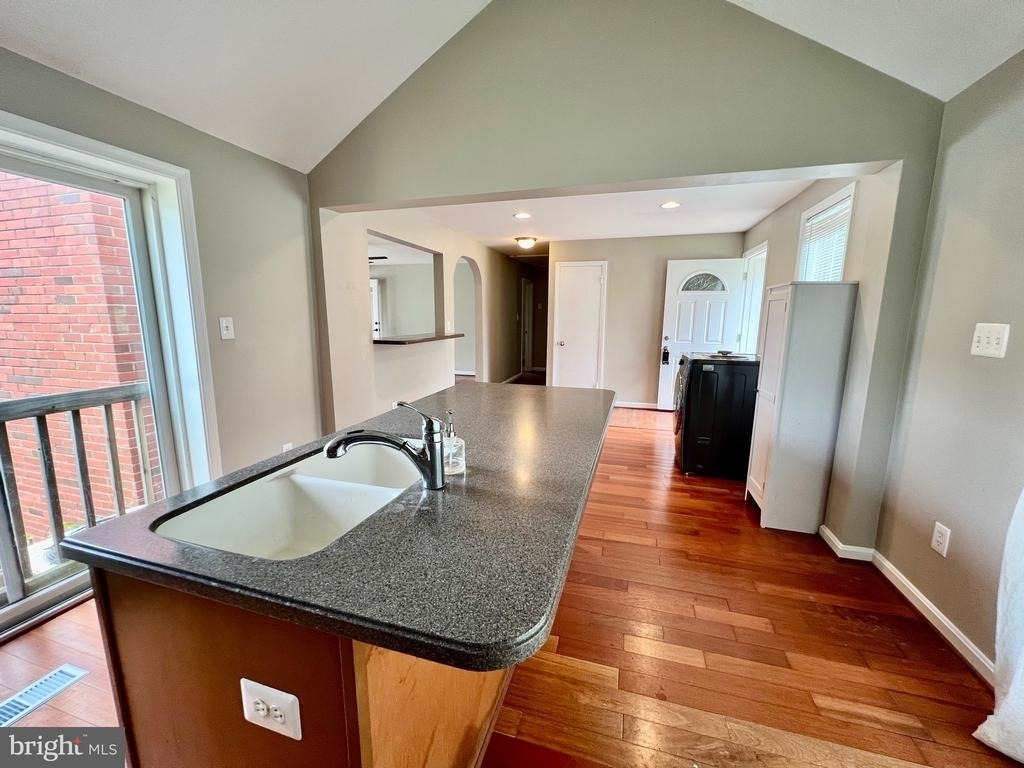 504 Walnut Drive - Photo 11