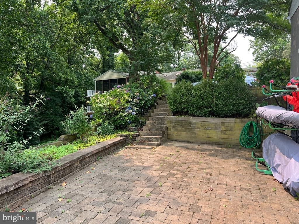 504 Walnut Drive - Photo 33