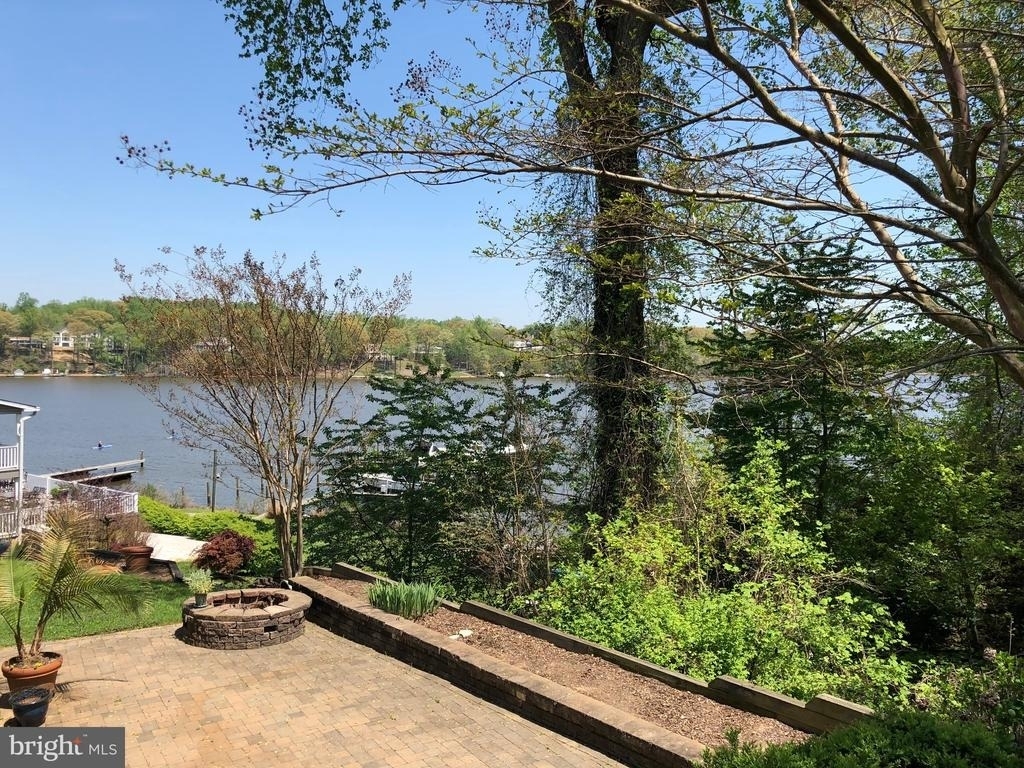 504 Walnut Drive - Photo 6