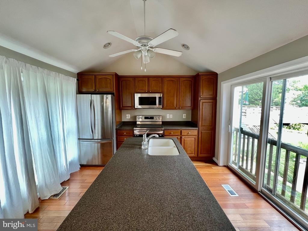 504 Walnut Drive - Photo 9
