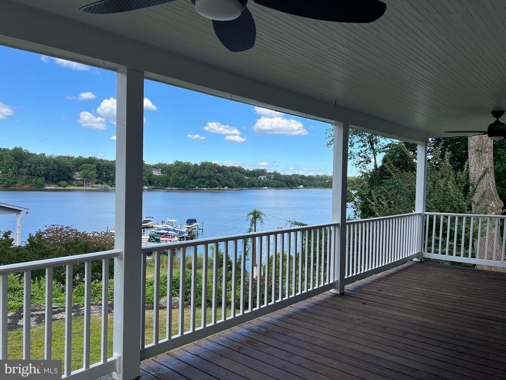 504 Walnut Drive - Photo 0