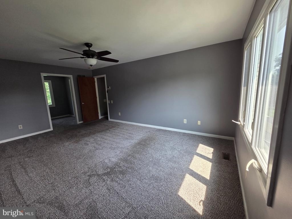 212 Fairhill Drive - Photo 15