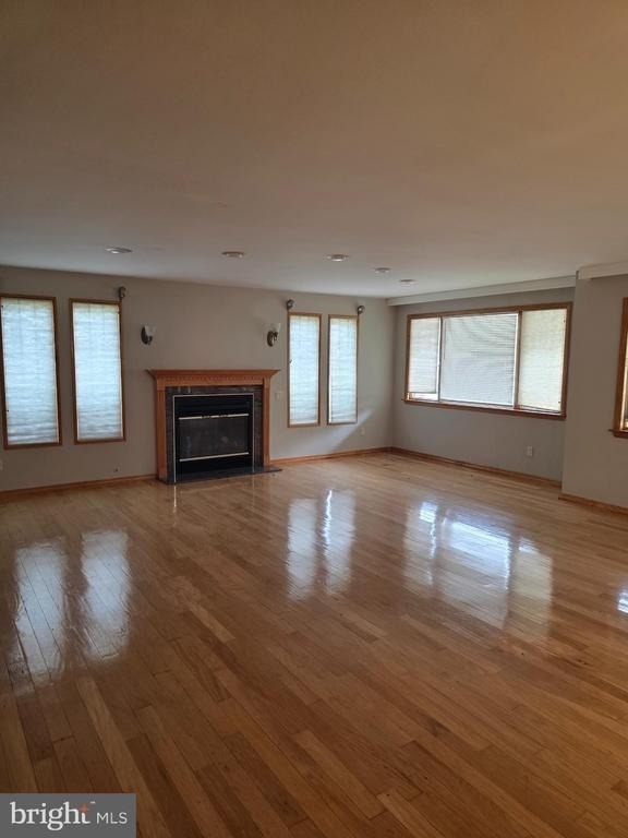 812 Leeds Lane - Photo 5