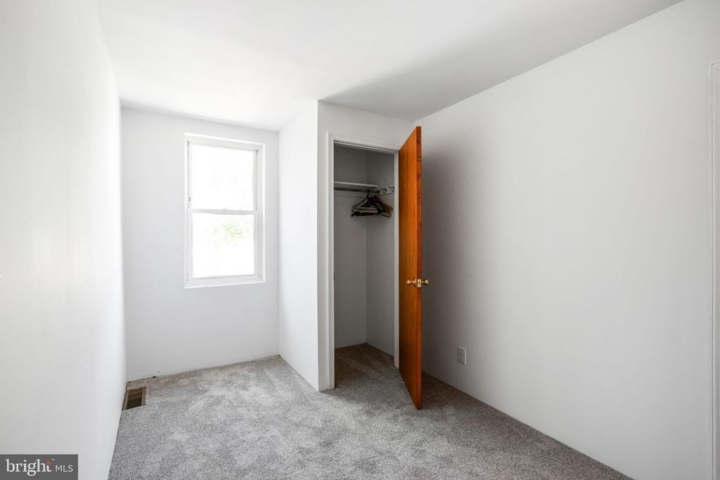613 N Scott Street - Photo 13