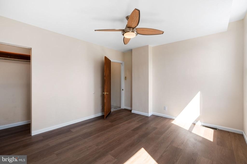613 N Scott Street - Photo 8