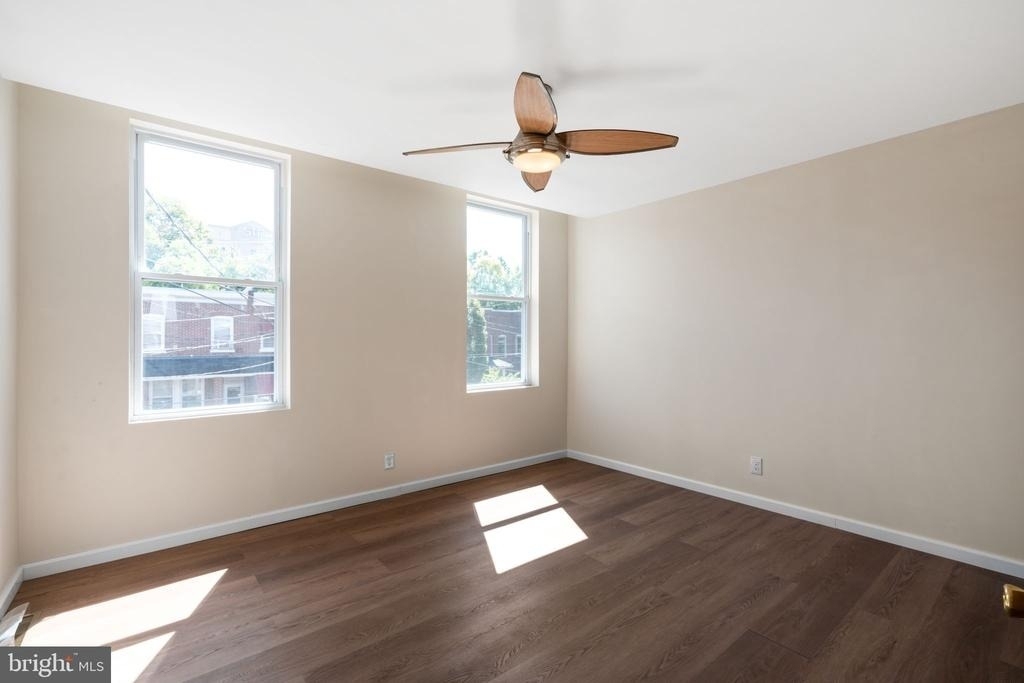613 N Scott Street - Photo 7