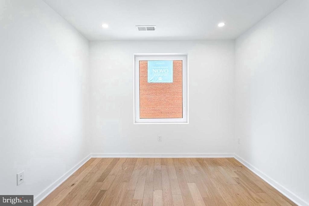 1522 Rhode Island Avenue Ne - Photo 7