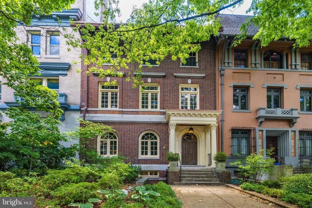 1848 Biltmore Street Nw - Photo 0