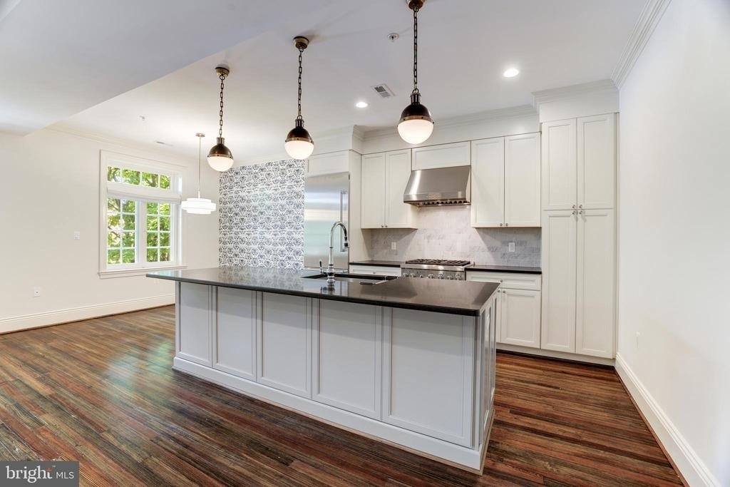 1848 Biltmore Street Nw - Photo 5