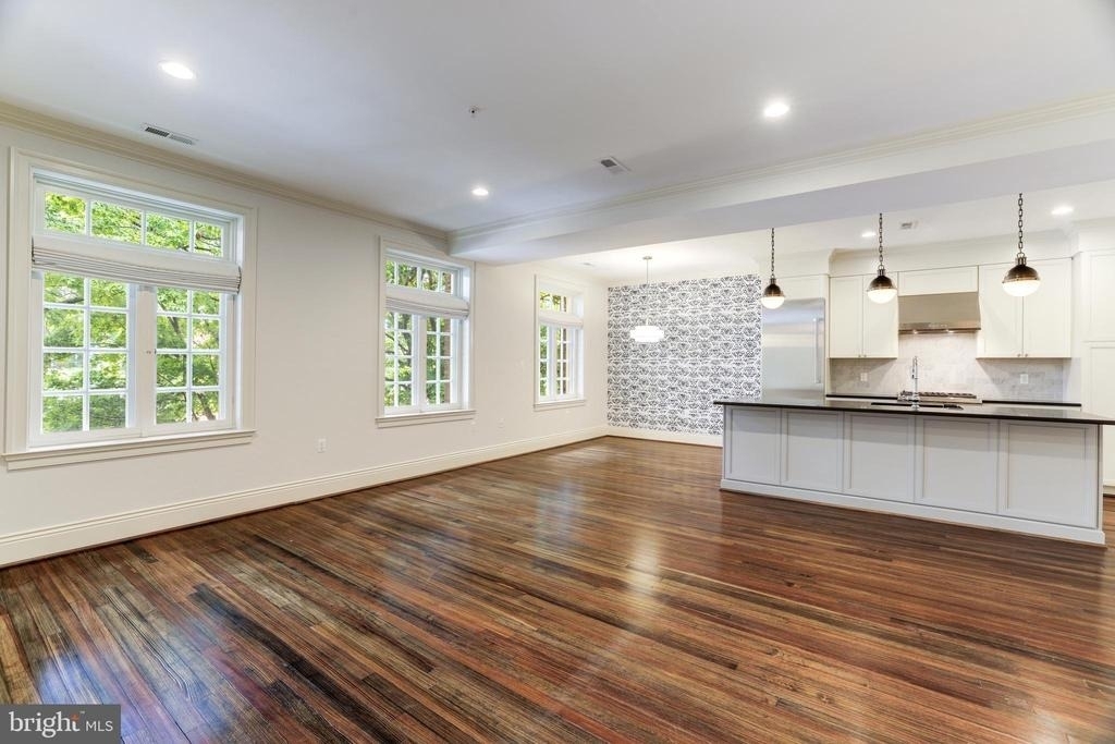 1848 Biltmore Street Nw - Photo 3