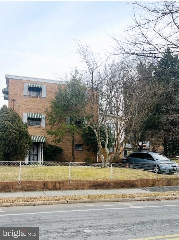 4901 Fitch Place Ne - Photo 9