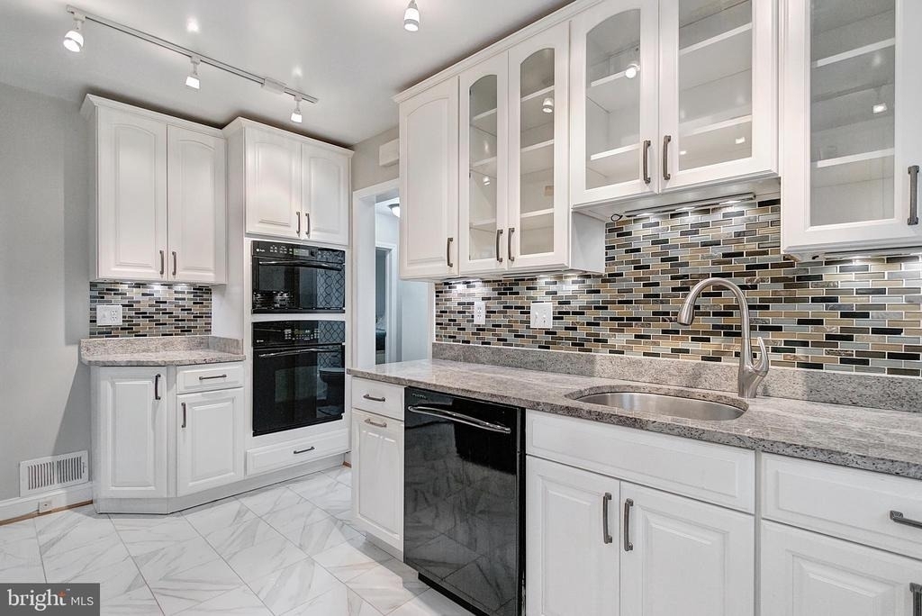 2108 48th Street Nw - Photo 8