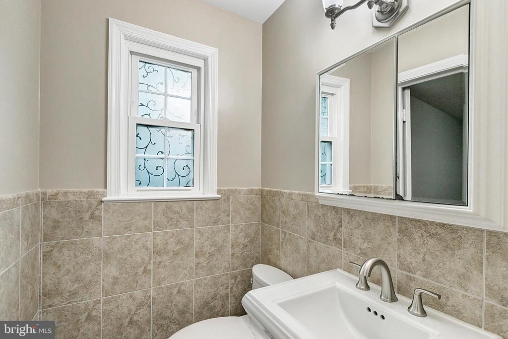 2108 48th Street Nw - Photo 15