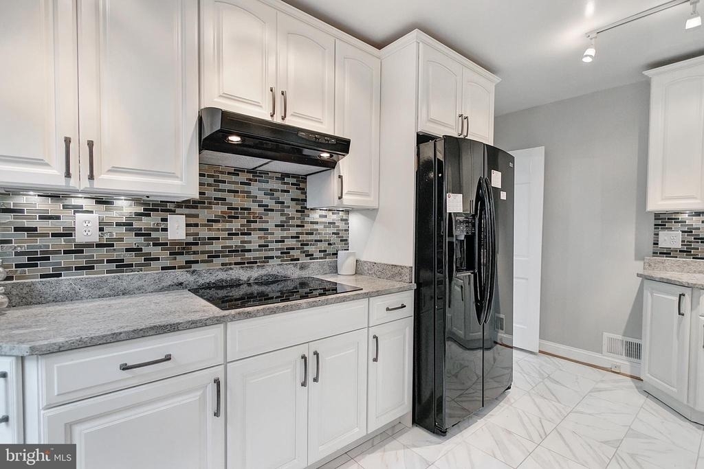 2108 48th Street Nw - Photo 9