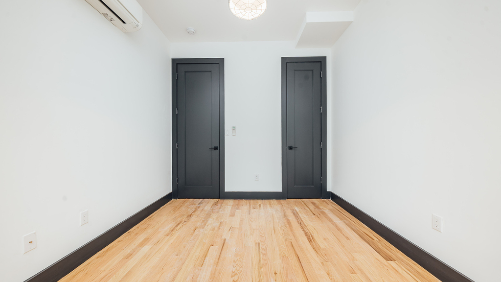 921 Gates Ave 11221 - Photo 6