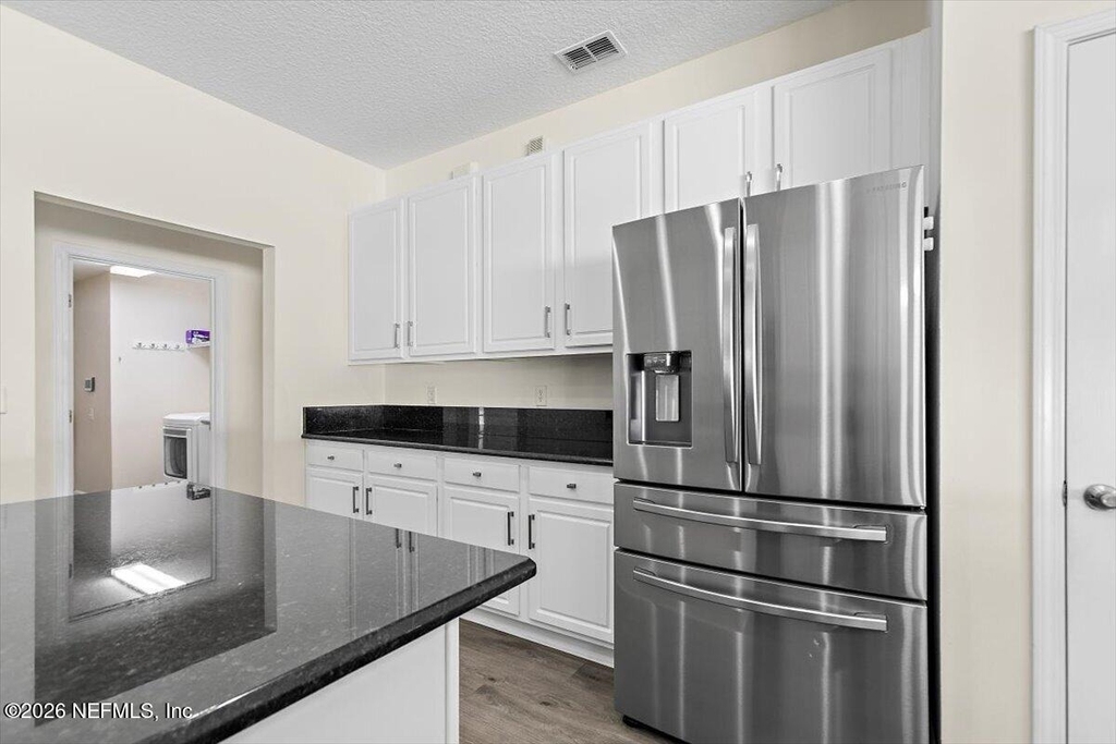 8884 Hampton Landing Drive E - Photo 12