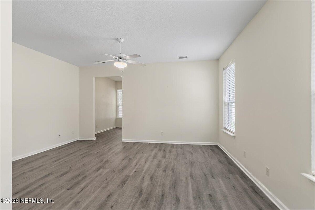 8884 Hampton Landing Drive E - Photo 16