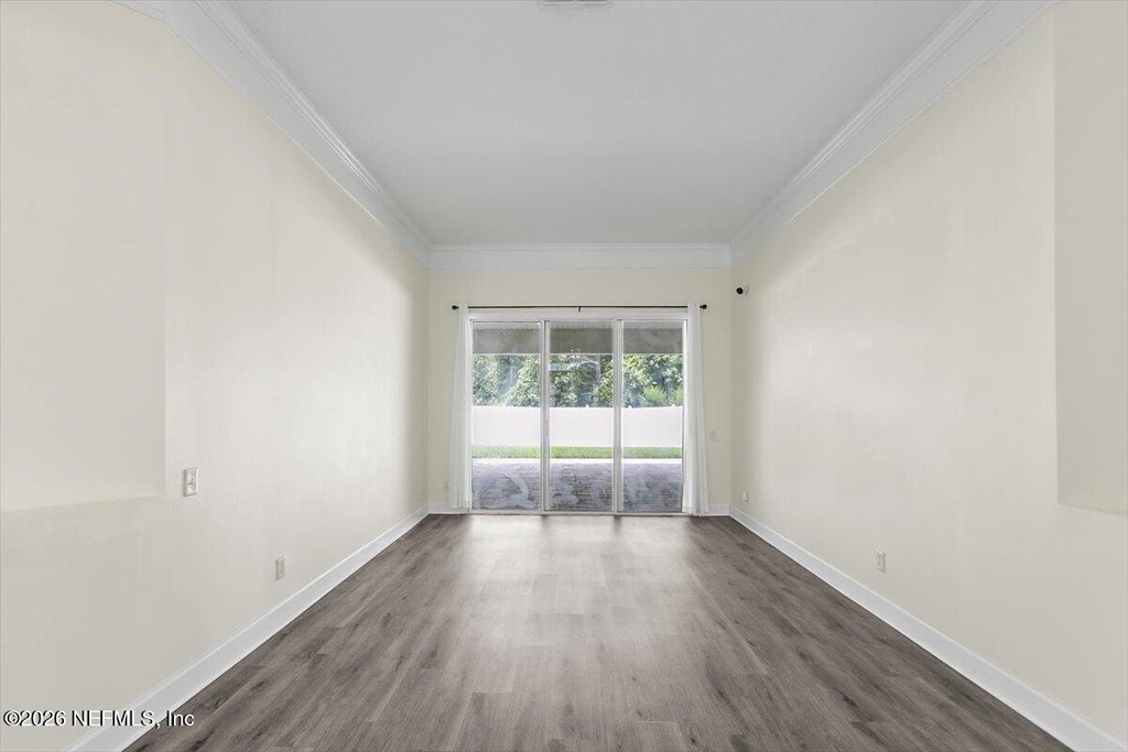 8884 Hampton Landing Drive E - Photo 5