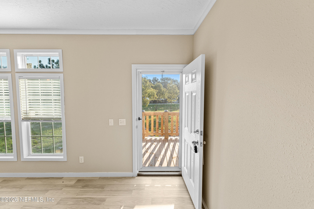 7662 Monongahela Avenue - Photo 3