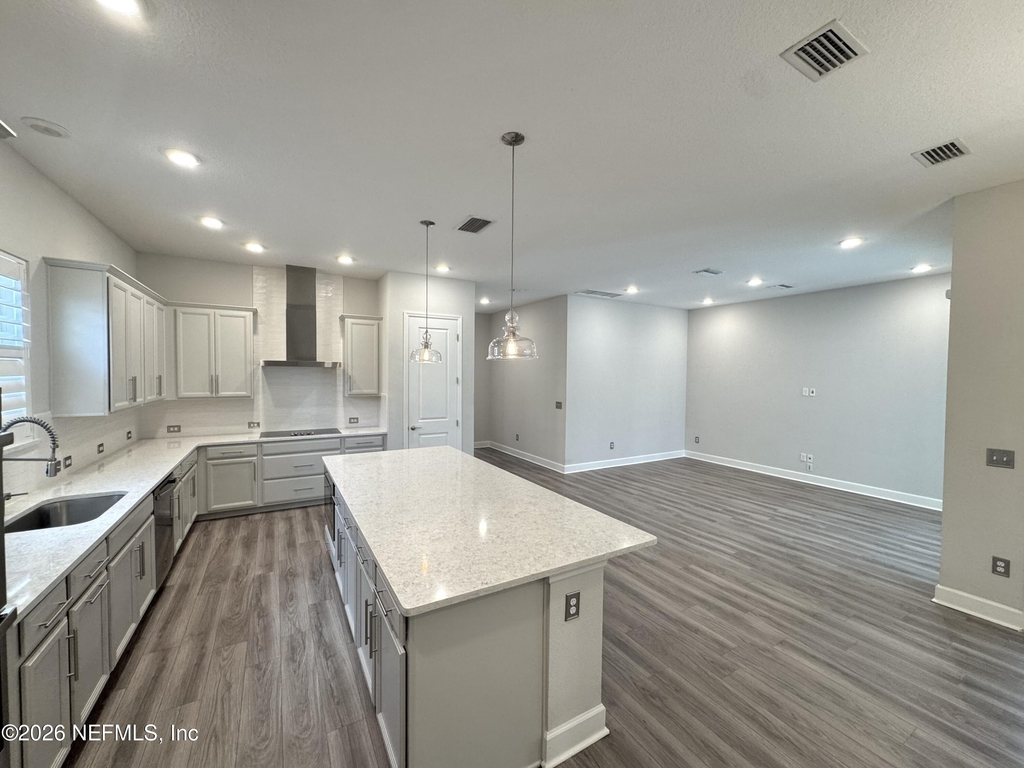 77 Park Center Avenue - Photo 6